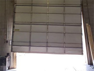 Replace Vertical Tracks | Hawthorne NJ Replace Vertical Tracks Near Hawthorne NJ